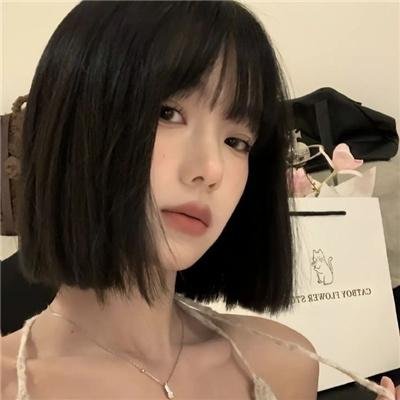女富豪的美丽与哀愁
